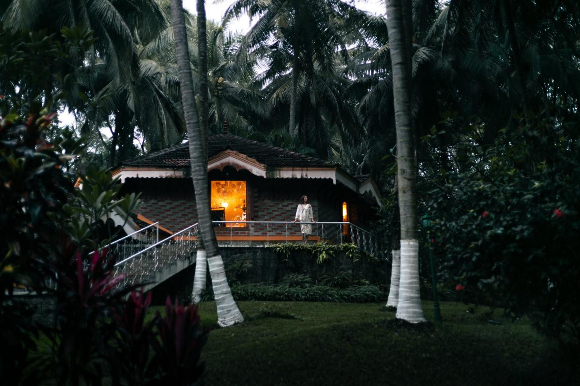 Kairali - The Ayurvedic Healing Village Palakkad Exterior photo